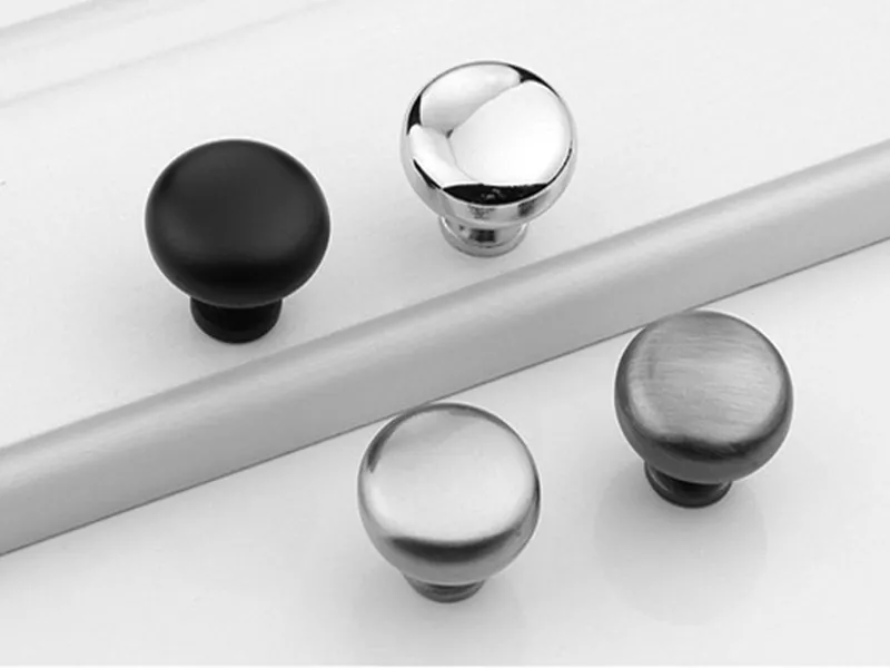 Tay cầm núm tròn