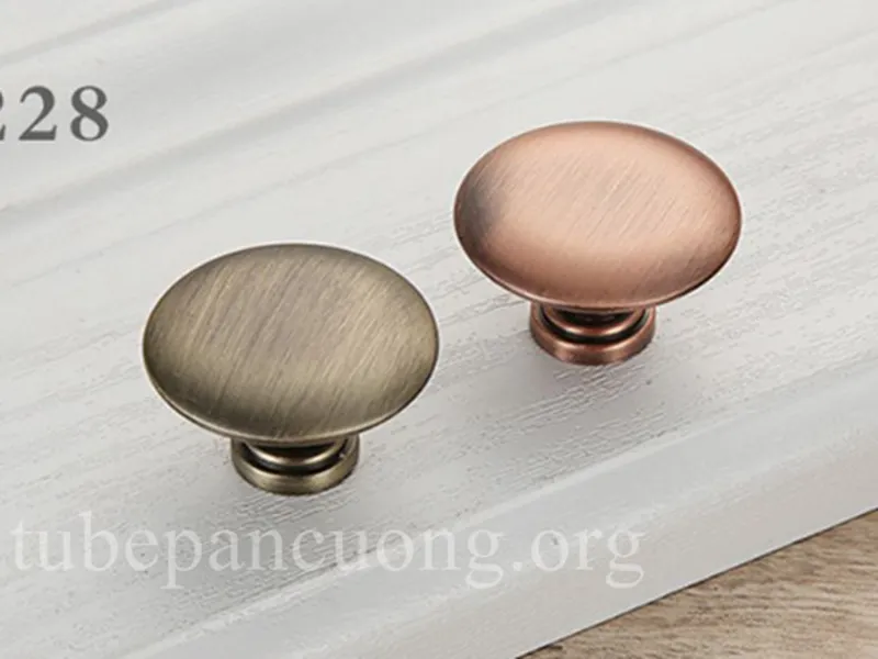Tay nắm đồng tủ bếp TN228
