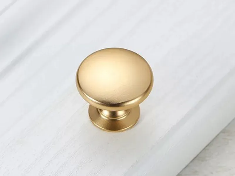 Tay nắm tròn vàng cao cấp