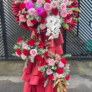 Kệ Hoa Khai Trương 26