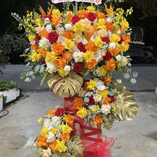 Kệ Hoa Khai Trương 02
