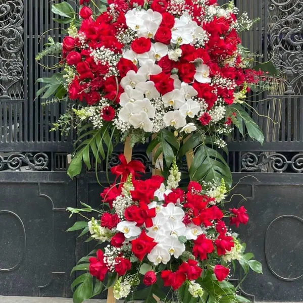 Kệ Hoa Khai Trương 03