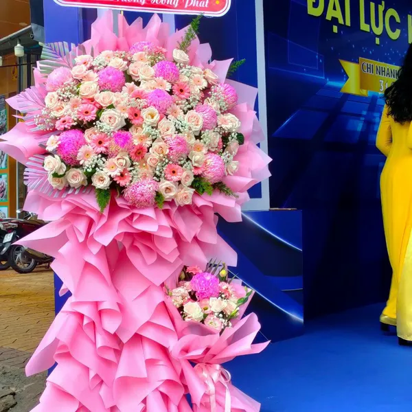 Kệ Hoa Khai Trương 13
