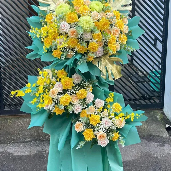 Kệ Hoa Khai Trương 25