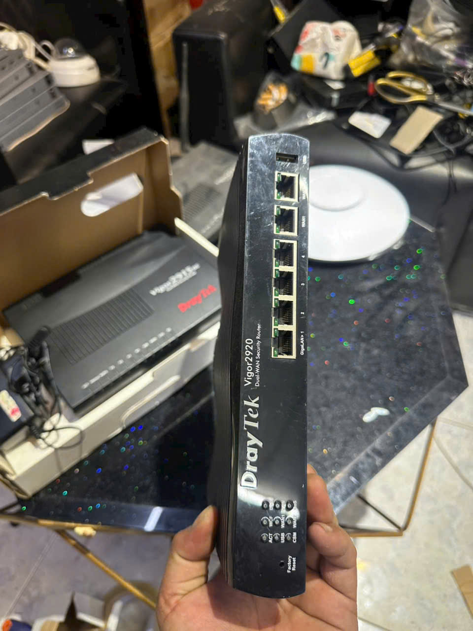 Thu mua swich,thiết bị phát wifi,Thiết bị mạng TP-Link,Draytek, Cisco giá cao