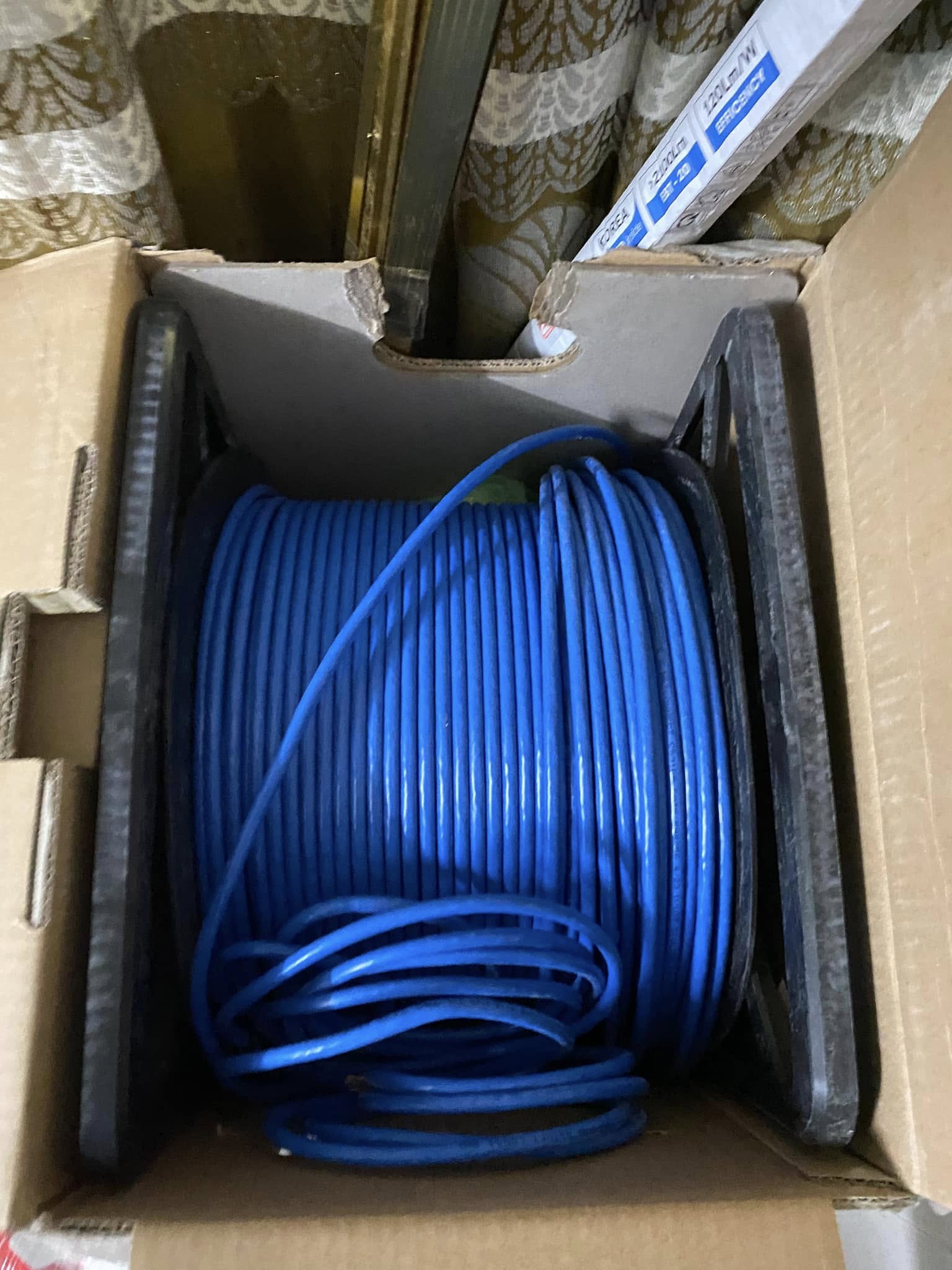 Thu mua thanh lý dây cáp mạng