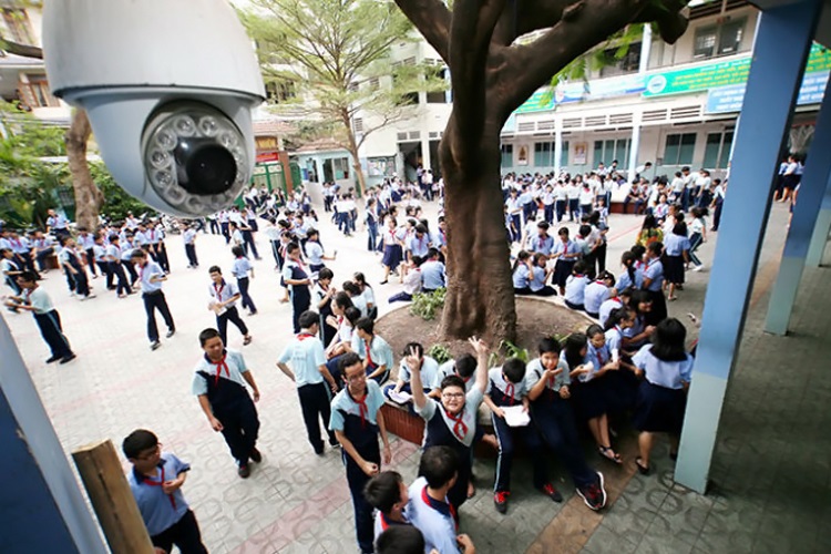 Lắp đặt camera tại trường học quận Bình Tân.