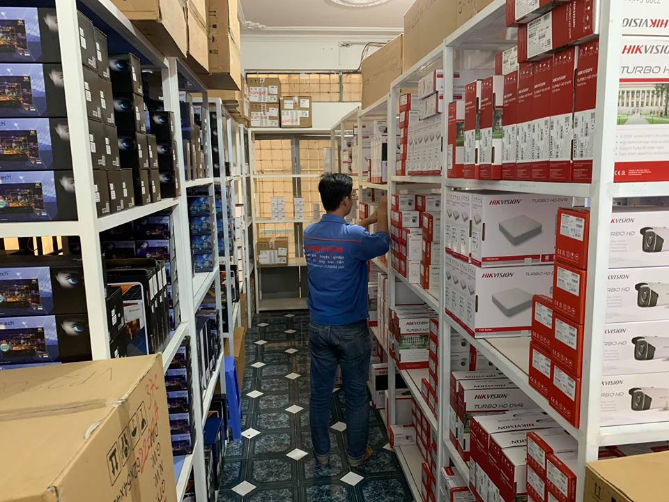 chuyen-ban-camera-tai-quan-11