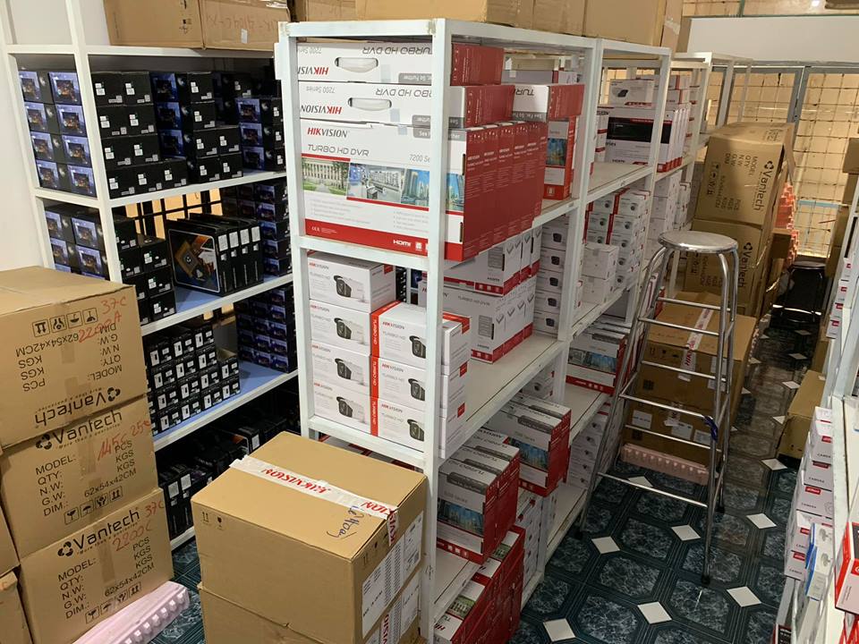 ban-và-lap-dat-camera-tai-quan-11