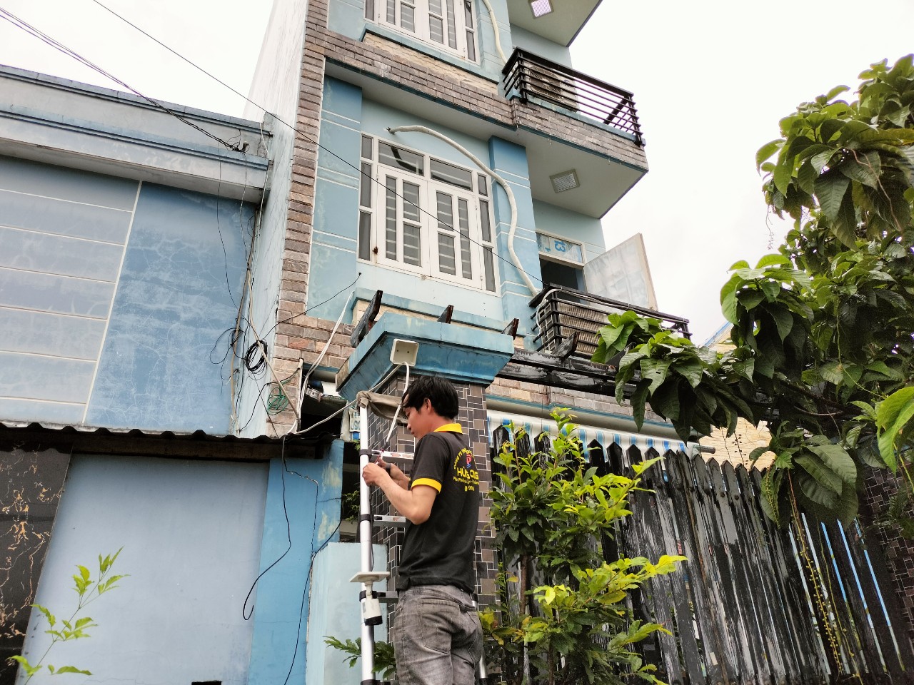 Di dời lắp đặt camera cho hộ gia đình giá rẻ tại đường nguyễn văn luông quận 6