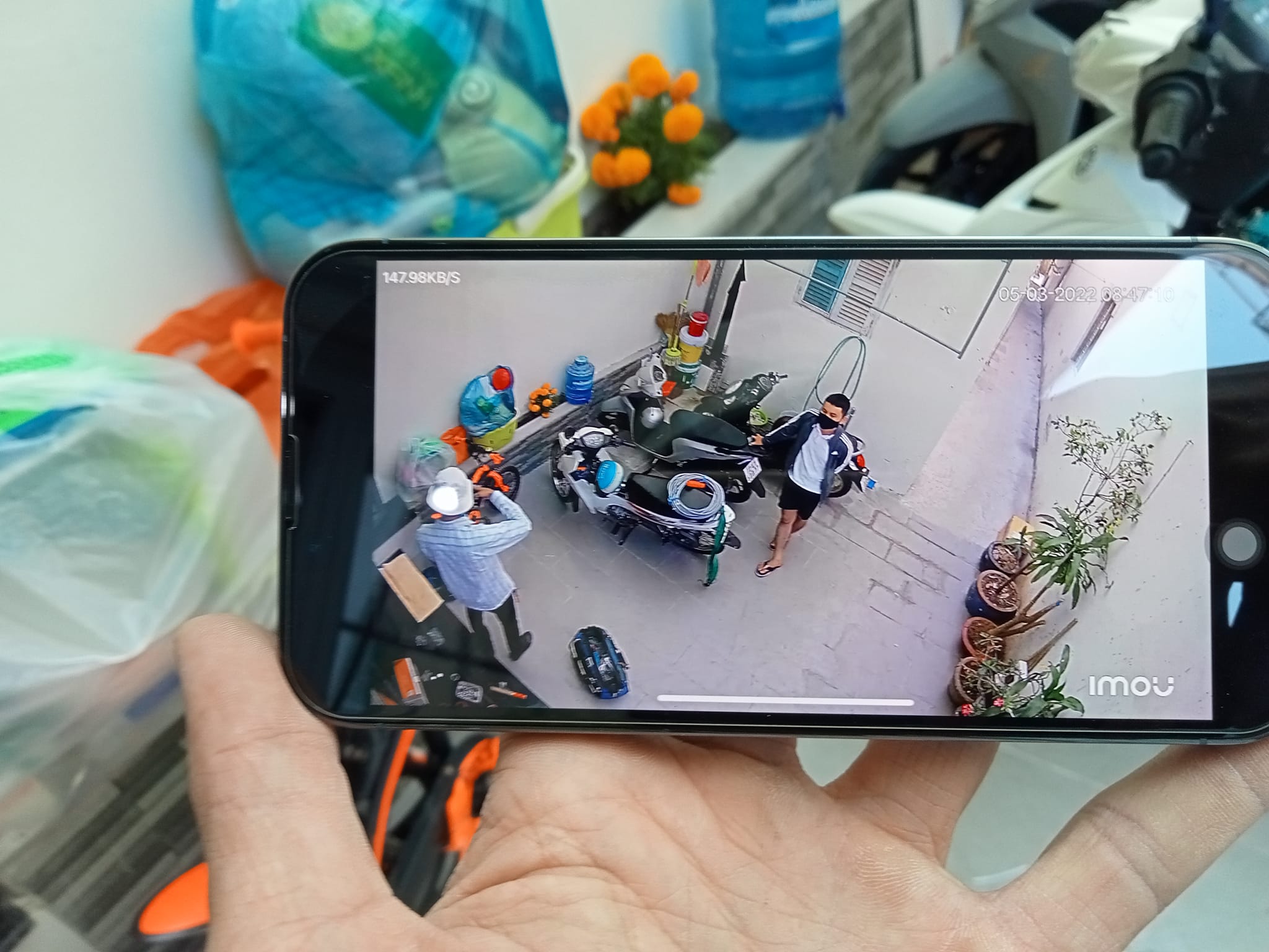 Camera Wifi Imou F22P âm thanh báo động nói chuyện 2 chiều phát hiện con người lưu trữ thẻ nhớ âm thanh giọng nói Camera Wifi Imou F22P âm thanh báo động nói chuyện 2 chiều phát hiện con người lưu trữ thẻ nhớ âm thanh giọng nói