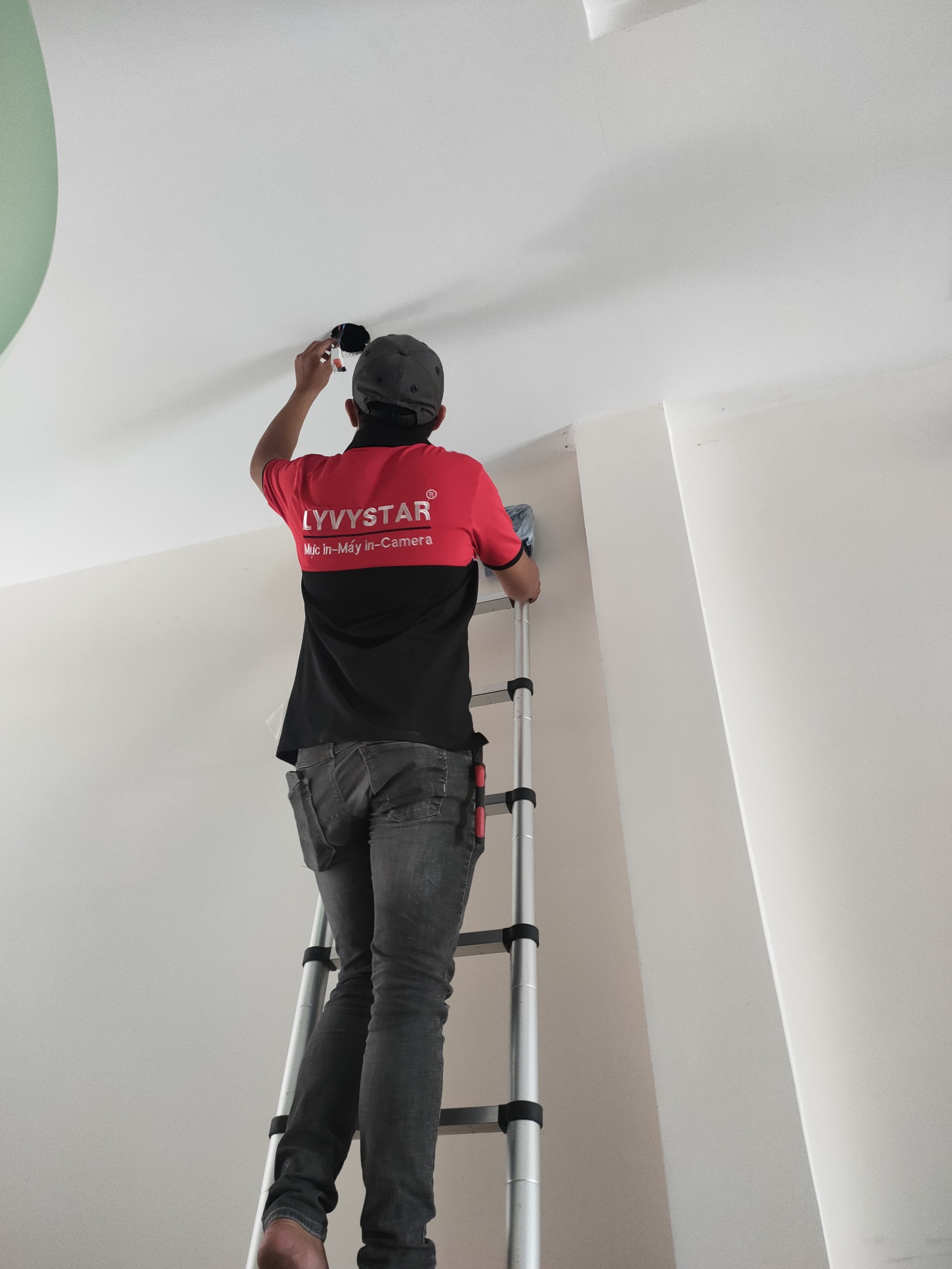 Dịch vụ lắp đặt camera. Lắp đặt camera quan sát chính hãng - giá rẻ