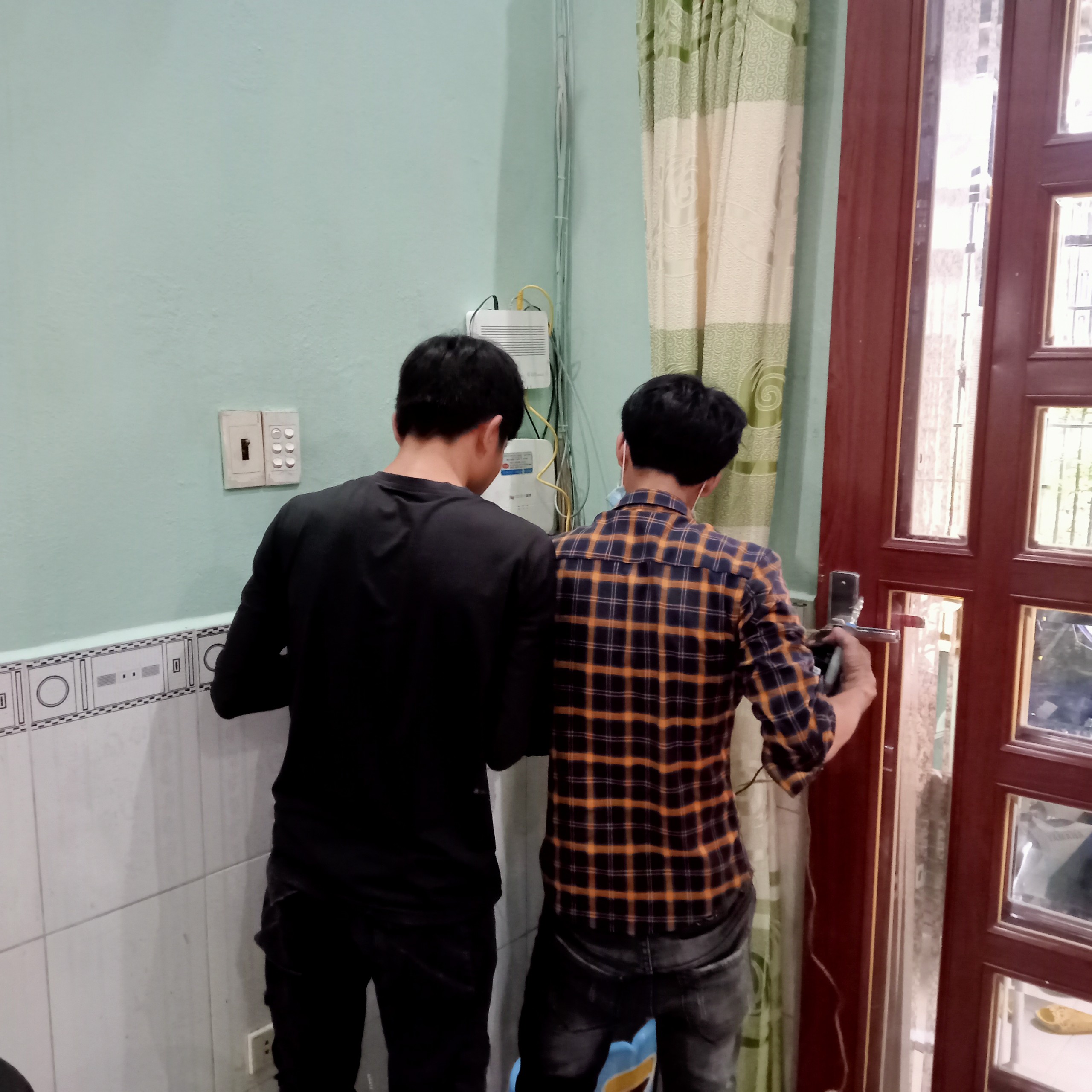 Sữa chữa camera Dahua hư nguồn không xem qua điện thoại , tivi dành cho nhà xưởng tại Quận 6