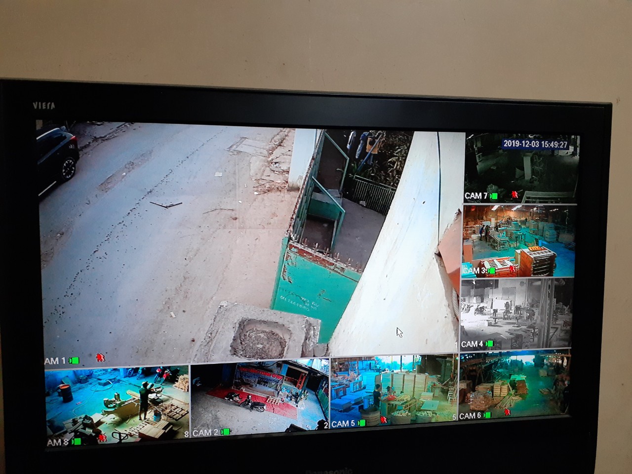 Xem camera qua màn hình