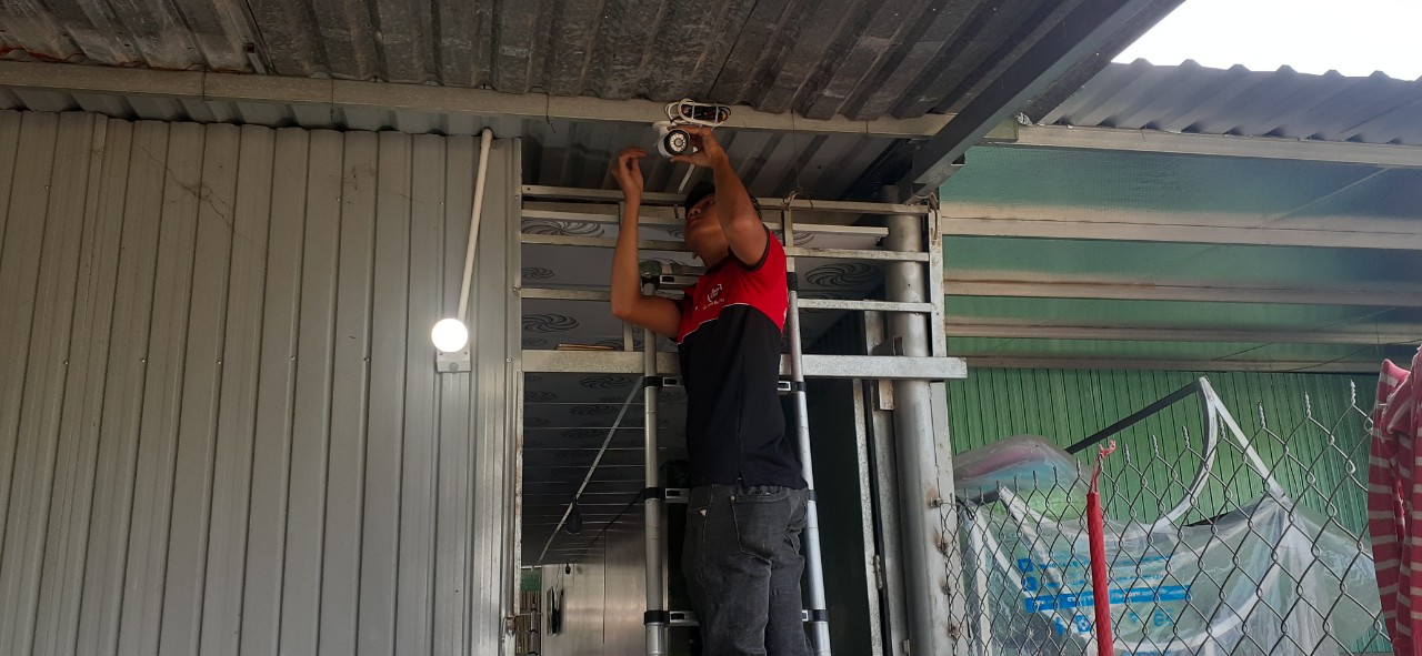 Công ty lyvystar chuyên nhận thi công sữa chữa camera quan sát tất cả các hãng kbvision, dahua,hikvision,vantech,jtech, hd paragon