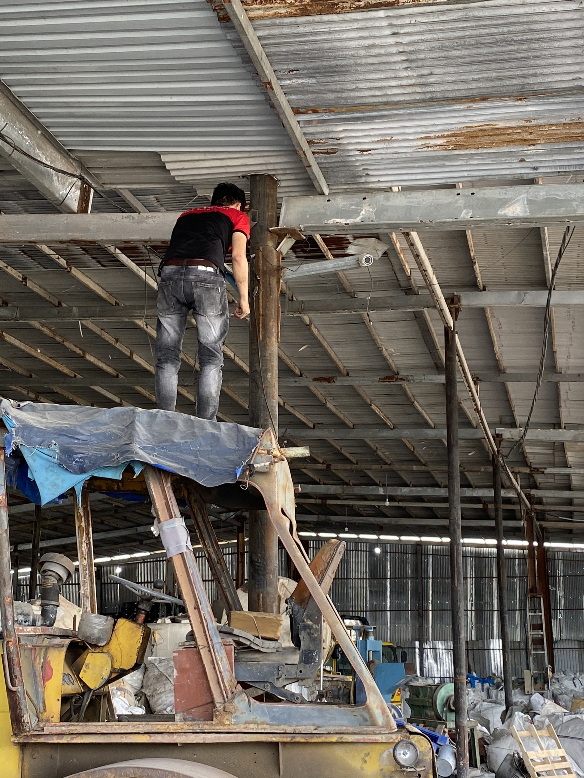 Di dời sữa chữa lắp đặt camera kbvision,kbvision,dahua tận nơi giá rẻ cho kho xưởng sản xuất tại Đức Hoà Long An