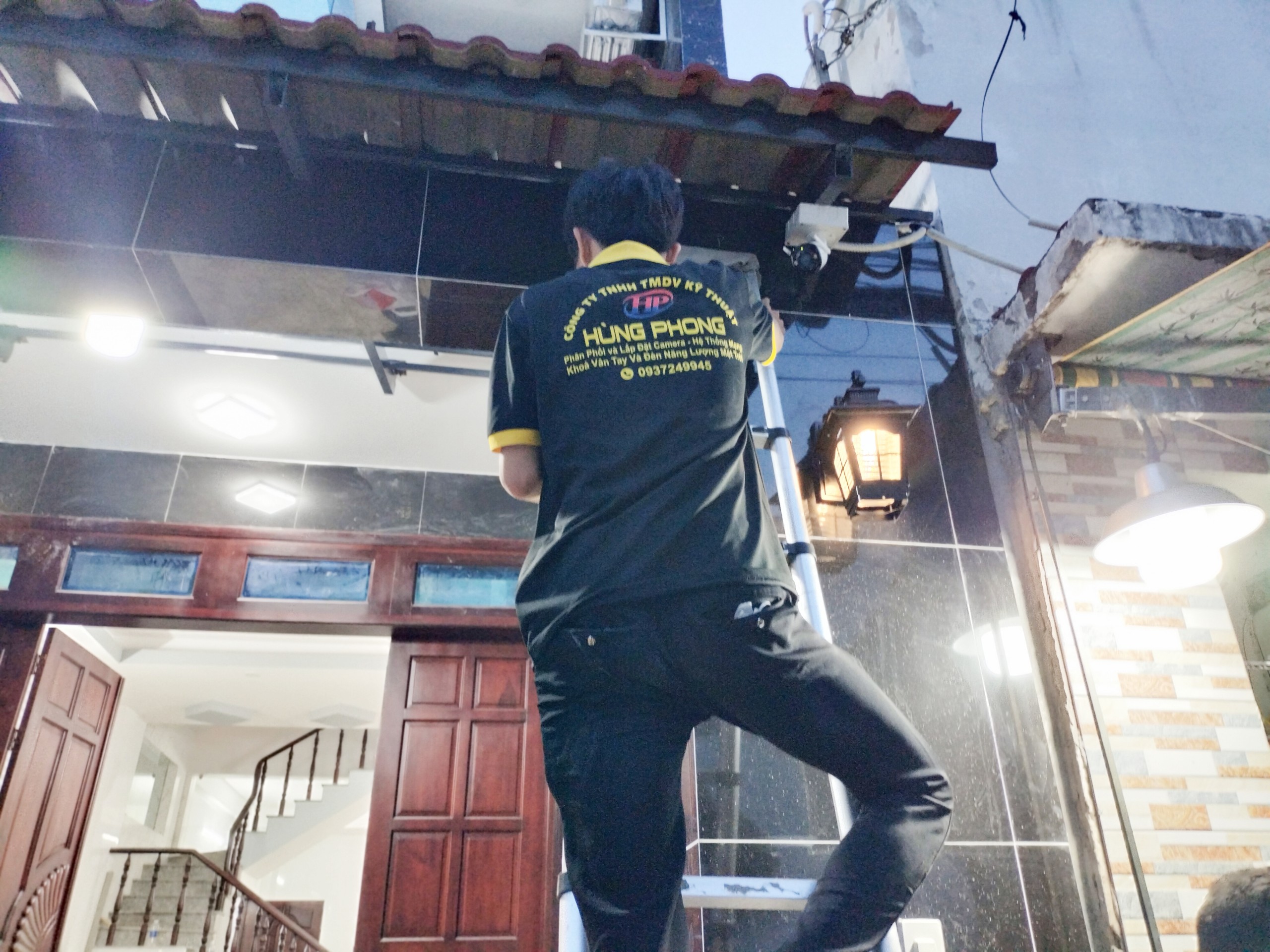 Lắp đặt camera quan sát gia đình giá rẻ tại đường Võ Văn Vân Vĩnh Lộc