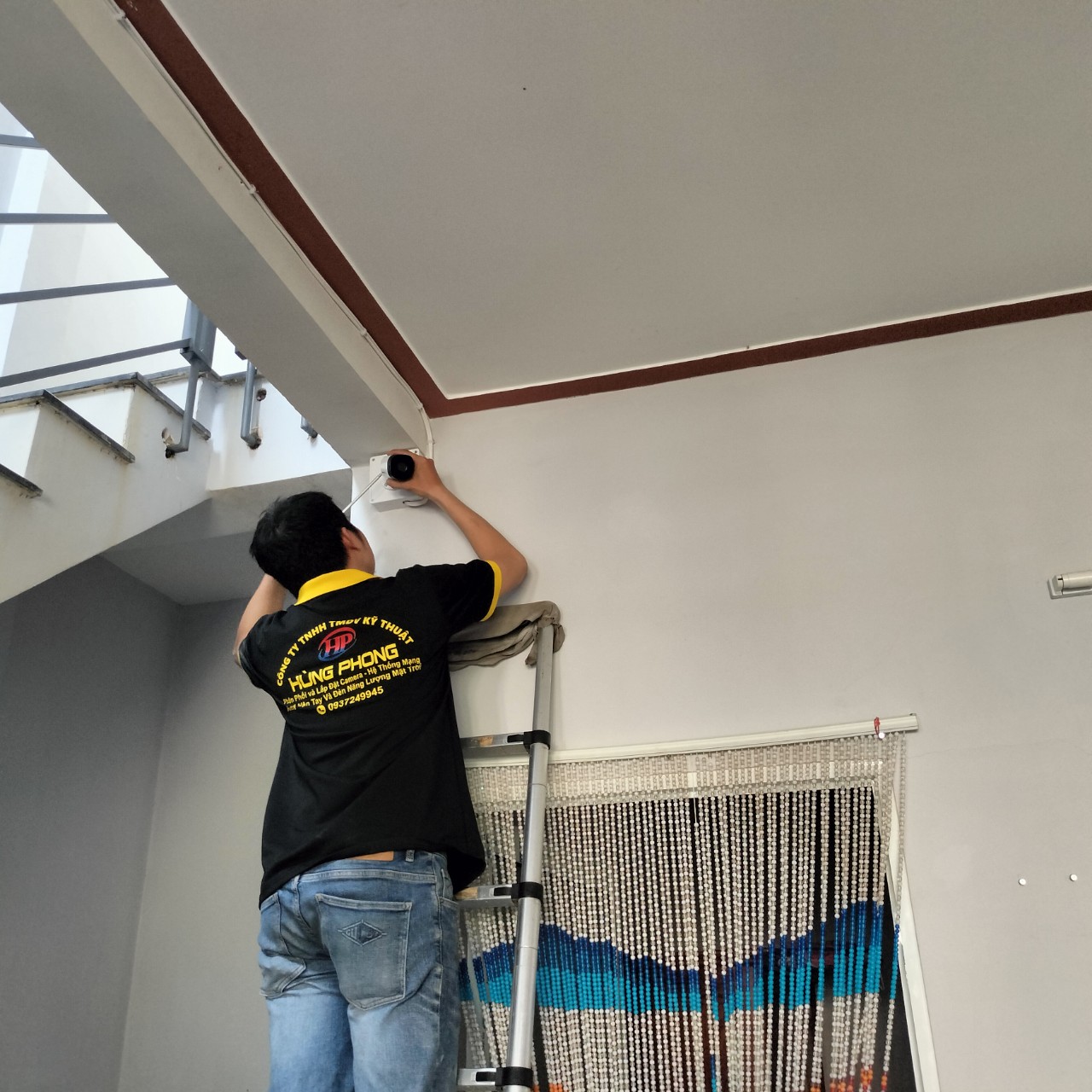 Lắp đặt,di dời camera Hikvison giá rẻ tại Tân Bình. Lắp đặt,di dời camera Hikvison giá rẻ tại Tân Bình.