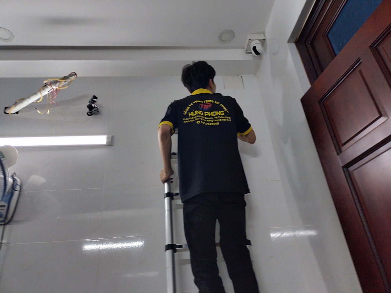 Trọn gói lắp camera wifi giá rẻ tại đường Võ Văn Vân Vĩnh Lộc