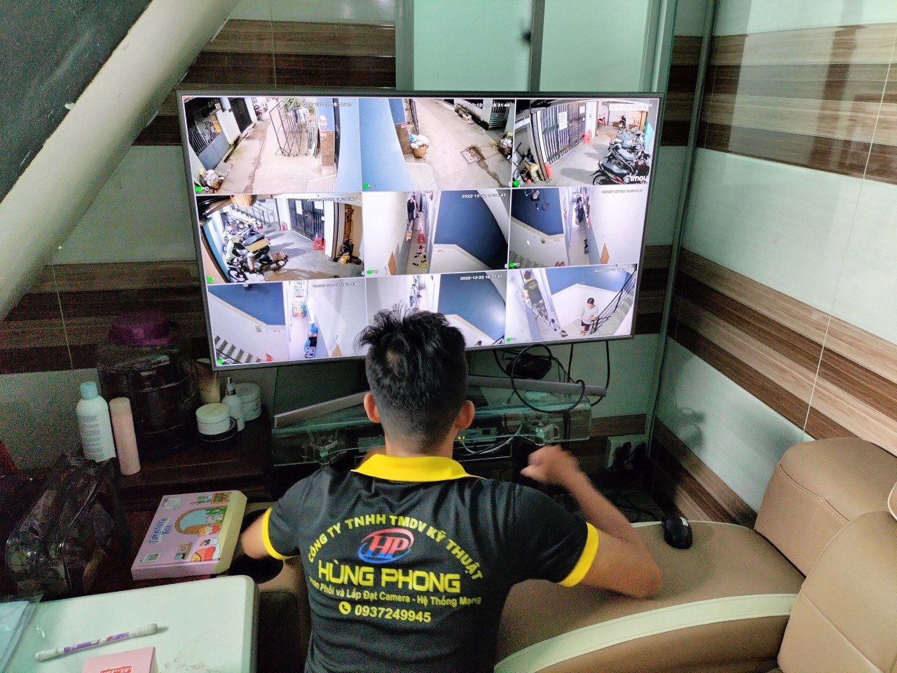 Lắp đặt ,di dời sửa chữa camera giá rẻ tại Tân Bình. Lắp đặt ,di dời sửa chữa camera giá rẻ tại Tân Bình.