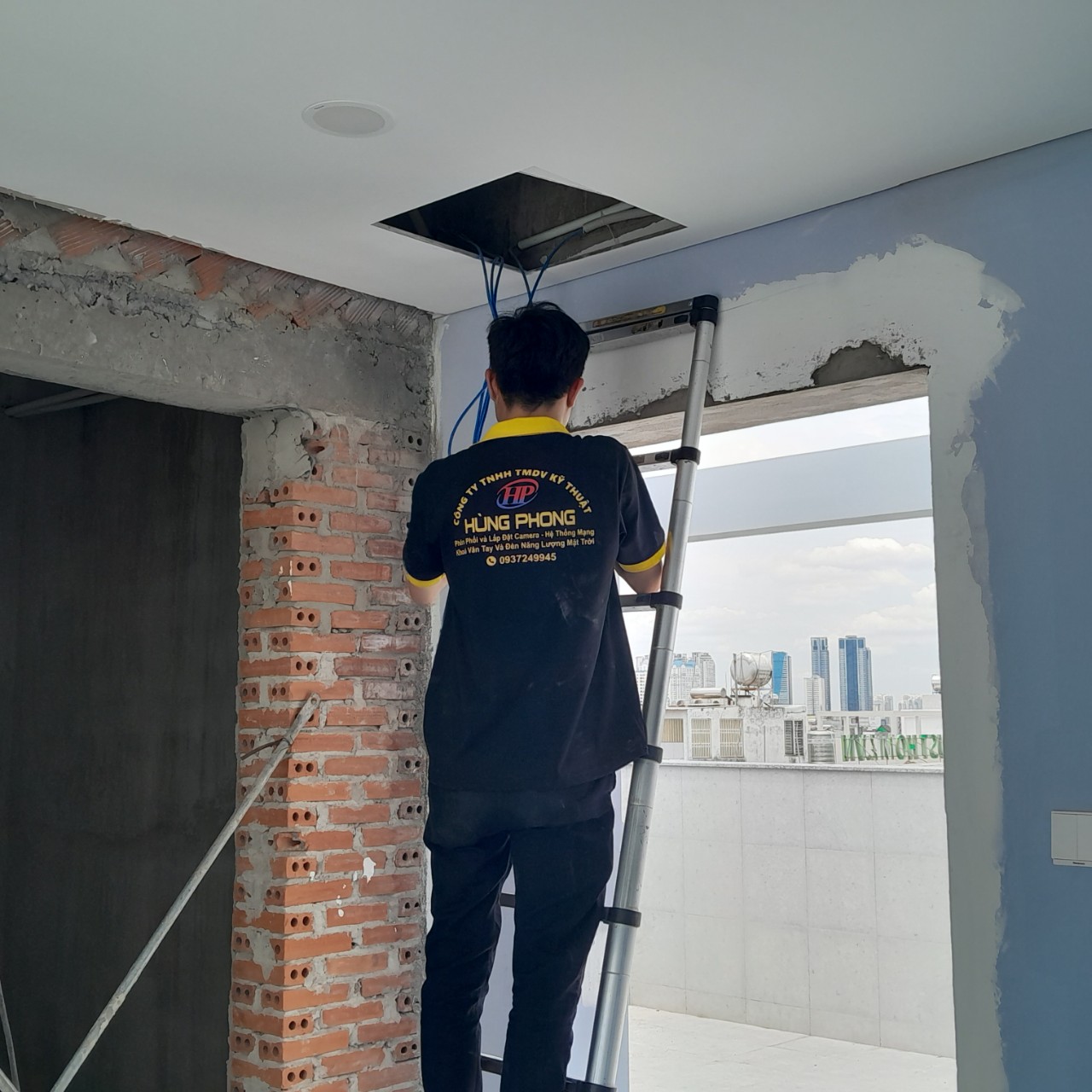 Lắp đặt camera Hikvision giá rẻ TPHCM