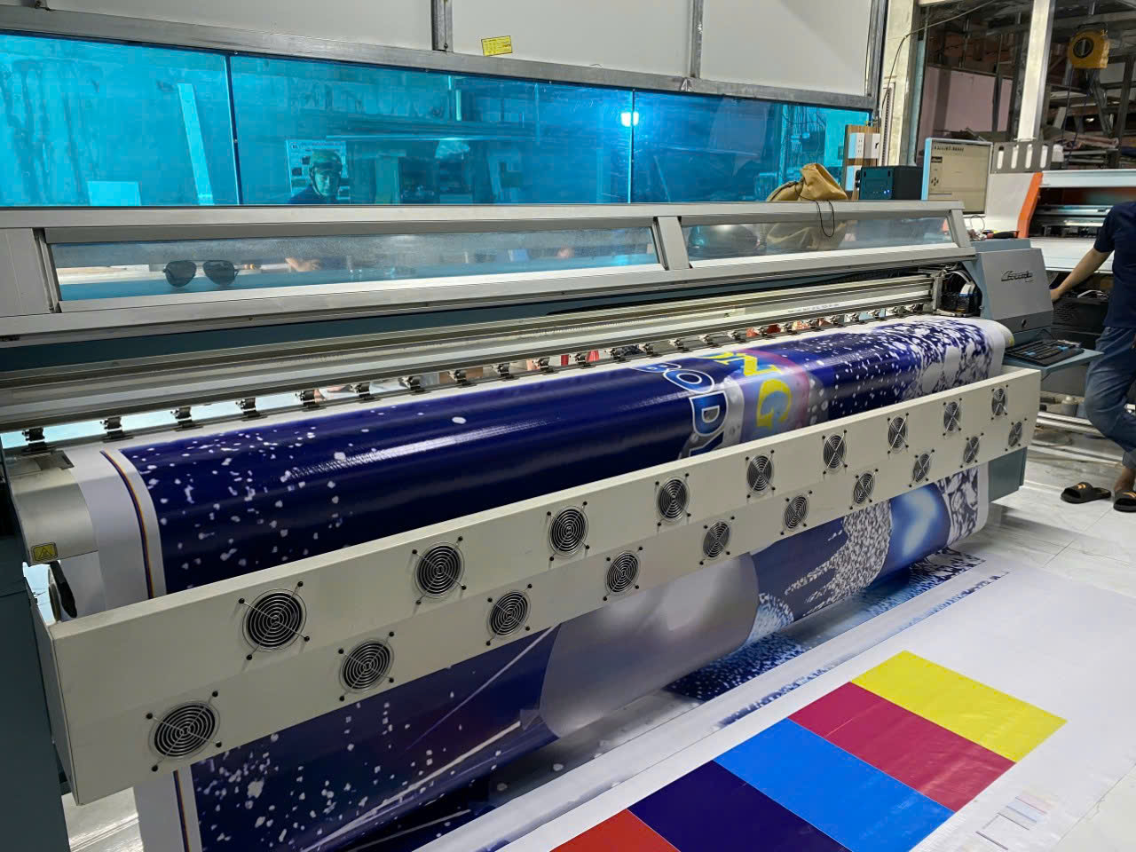 Thu mua thanh lý xác linh kiện máy in khổ lớn,in bạt ,in Decal giá tốt