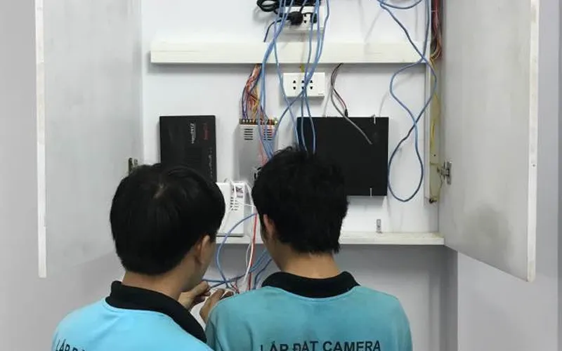 Lắp đặt camera hiệu Hikvision trọn bộ 4 con dành cho nhà xưởng nhỏ tại đường nguyễn thị tú,vĩnh lộc,võ văn vân,quách điêu P. Vĩnh Lộc B, Q. Bình Chánh Sài Gòn.
