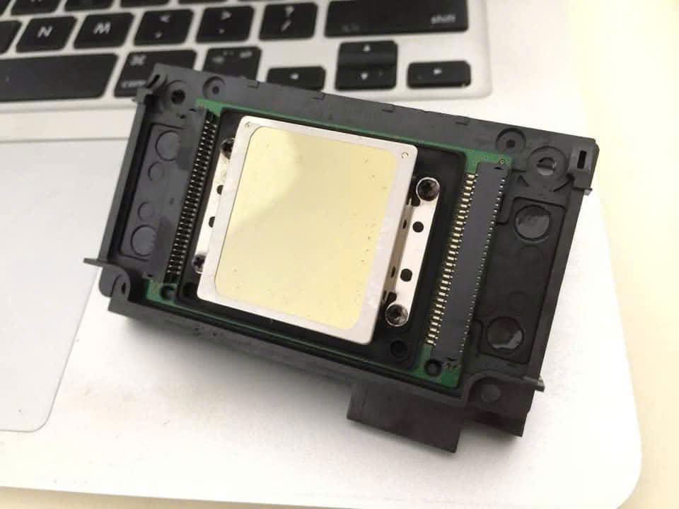 Bạn đang sở hữu đầu in phun khổ lớn hư cũ không còn sử dụng và muốn bán lại giá cao tại TPHCM? Chúng tôi chuyên thu mua đầu in phun khổ lớn các loại, hỗ trợ tận nơi, thanh toán nhanh chóng, báo giá chính xác, phục vụ tất cả các quận huyện TP.HCM