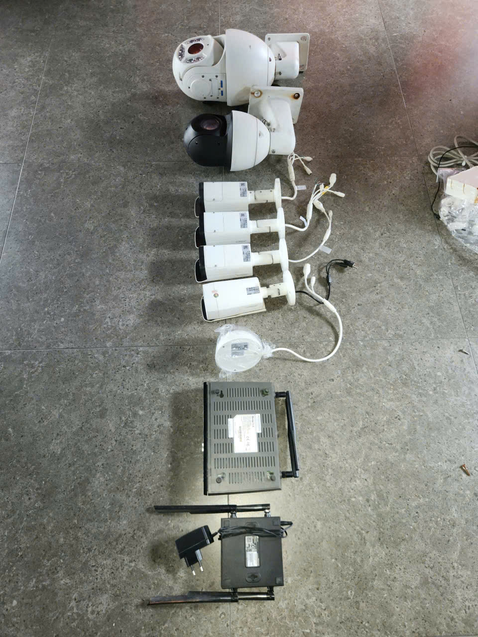 Thu mua camera Hikvision,Dahua,Kbvision,Ezviz,Imou Đầu Thu giá cao tại nhà