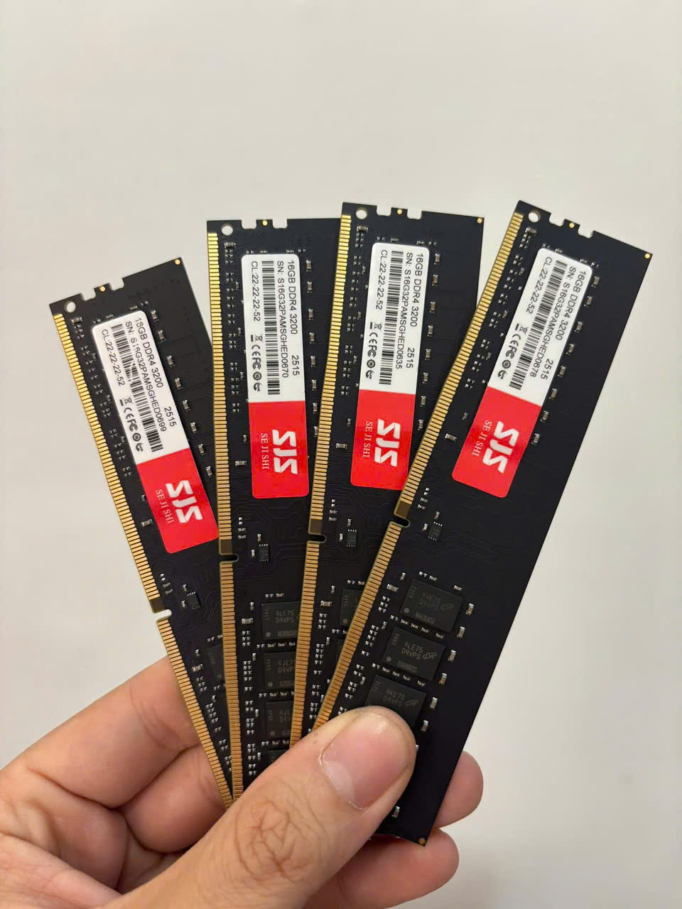 Thu mua thanh lý ổ cứng hdd ,ssd,ram CPU,Card máy tính Pc