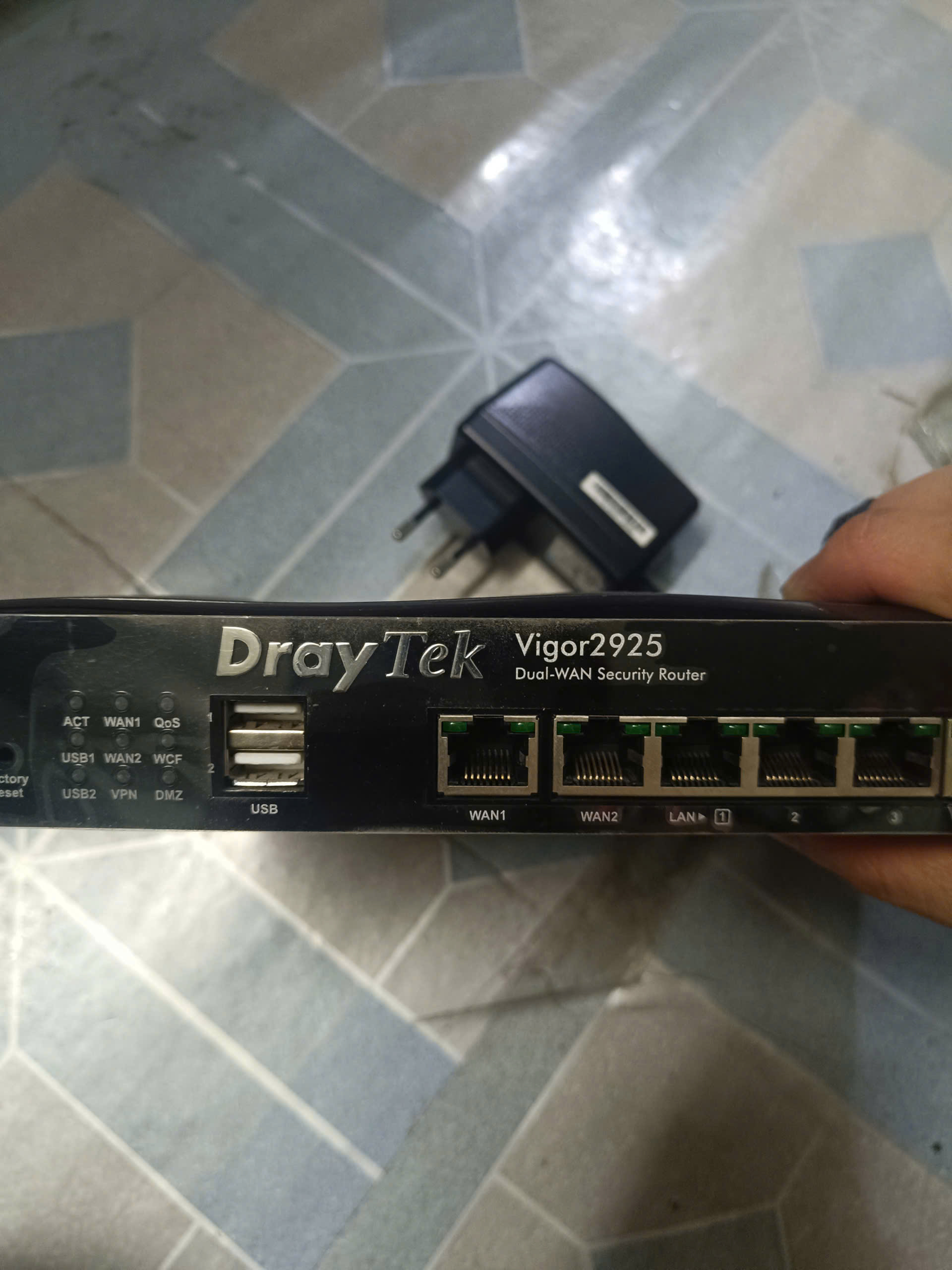 Thu mua swich, router,thiết bị mạng Ruijie,Cisco,Draytek,Aruba,TPlink TPHCM