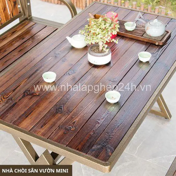 Nhà chòi sân vườn