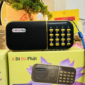 Máy Niệm Phật-Máy Nghe Pháp Chất Lượng Cao- Sẵn 54 Bài Niệm Phật- có 2 pin