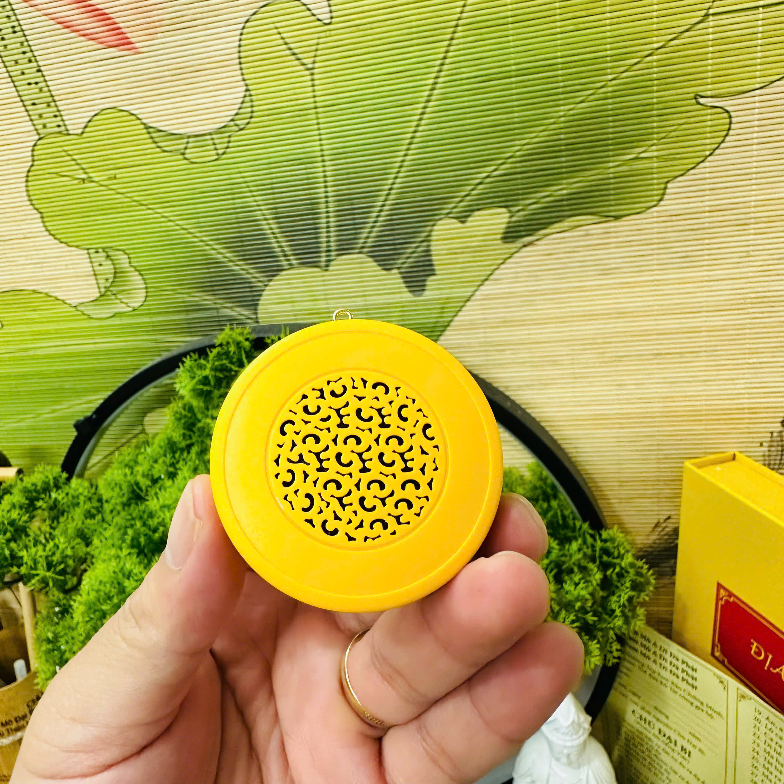 Máy niệm phật sen tròn