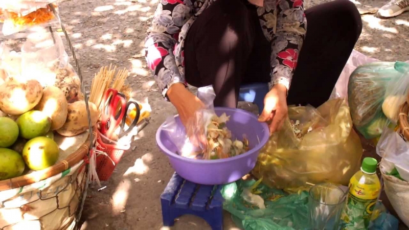 Thị trường bánh tráng khiến người tiêu dùng lo lắng về vệ sinh an toàn Thị trường bánh tráng khiến người tiêu dùng lo lắng về vệ sinh an toàn