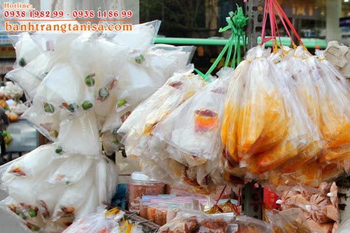 Những ai có dịp ghé thăm mảnh đất Tây Ninh chắc chắn không thể bỏ qua việc thưởng thức những túi bánh tráng thơm ngon, đậm đà vị quê hương Những ai có dịp ghé thăm mảnh đất Tây Ninh chắc chắn không thể bỏ qua việc thưởng thức những túi bánh tráng thơm ngon, đậm đà vị quê hương