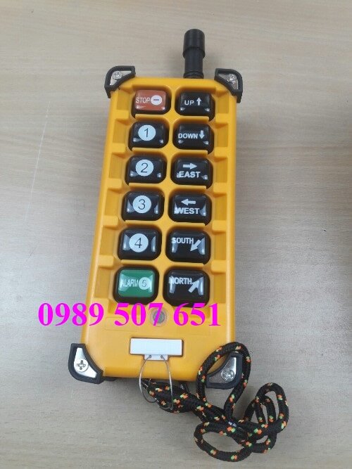 tay-bam-dieu-khien-tu-xa-12-nut-f-23bb-s tay-bam-dieu-khien-tu-xa-12-nut-f-23bb-s