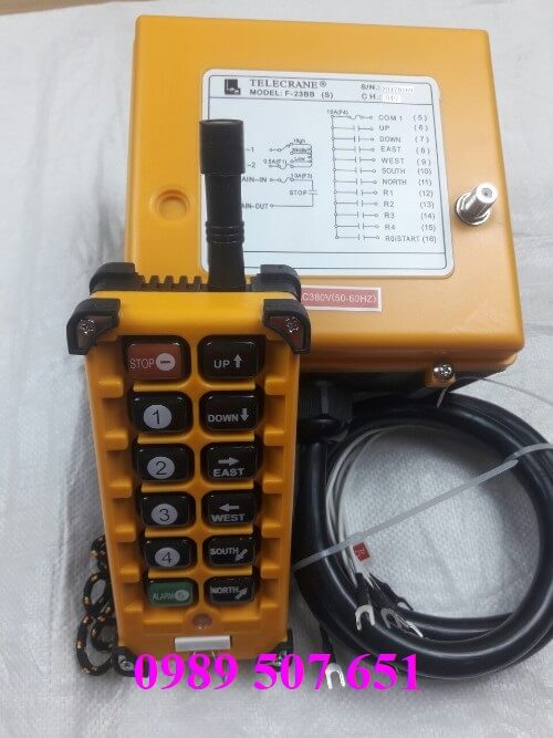 tay-bam-dieu-khien-tu-xa-12-nut-f-23bb-s tay-bam-dieu-khien-tu-xa-12-nut-f-23bb-s