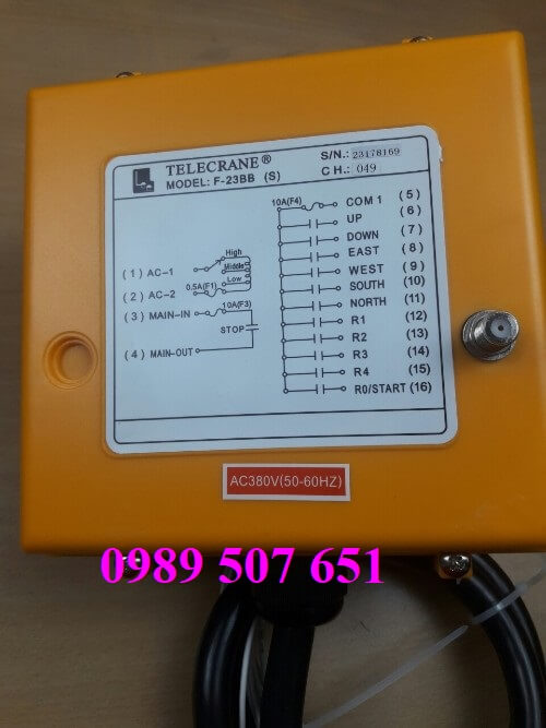 tay-bam-dieu-khien-tu-xa-12-nut-f-23bb-s tay-bam-dieu-khien-tu-xa-12-nut-f-23bb-s