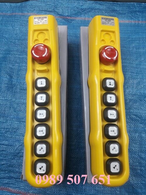 tay-bam-dieu-khien-cau-truc-hieu-kg tay-bam-dieu-khien-cau-truc-hieu-kg