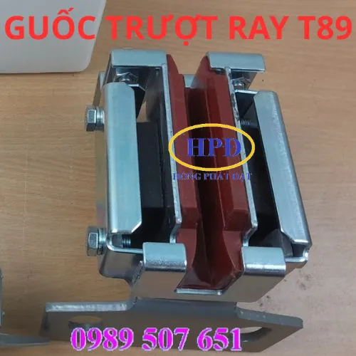 Guốc trượt ray thang máy T89