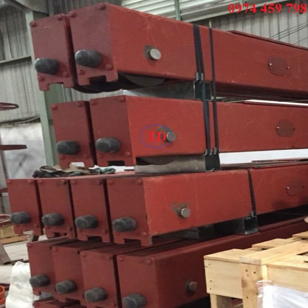 Dầm biên cầu trục Đài Loan Dầm biên cầu trục Đài Loan