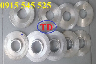 Nhận đặt và dán bố thắng cầu trục Nhận đặt và dán bố thắng cầu trục