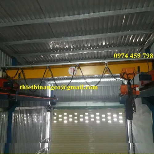 Ray C dẫn cáp cầu trục