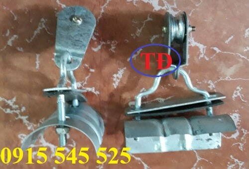 Móc treo ròng rọc trượt cáp loại xỏ dây cáp dẹt Móc treo ròng rọc trượt cáp loại xỏ dây cáp dẹt