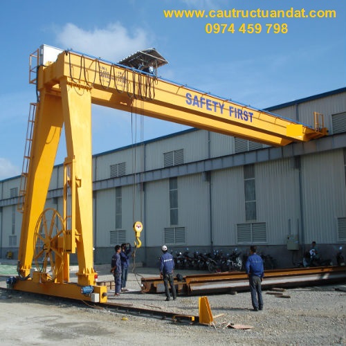 Bán cổng trục dầm đôi Bán cổng trục dầm đôi