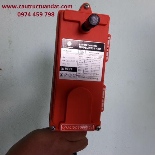 Cách lắp đặt bộ điều khiển từ xa cho cầu trục đúng Cách lắp đặt bộ điều khiển từ xa cho cầu trục đúng