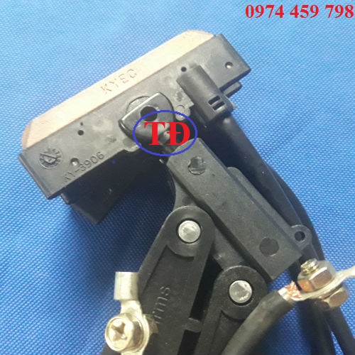 Hình ảnh chổi tiếp điện cầu trục KYEC Hình ảnh chổi tiếp điện cầu trục KYEC