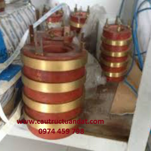 Hình ảnh vành cổ góp điện Hình ảnh vành cổ góp điện