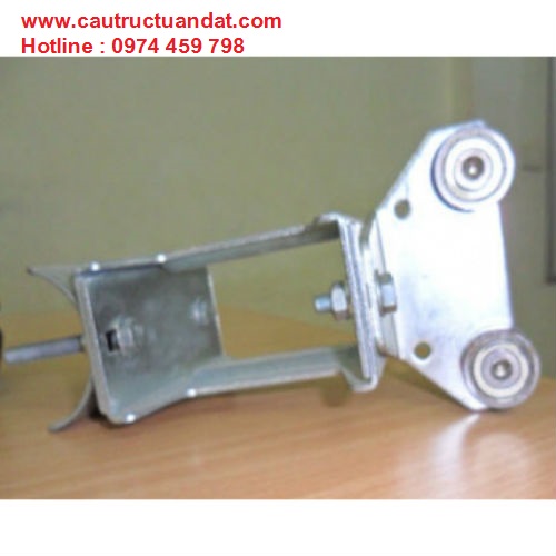 Con trượt trong hệ thống máng C treo cáp cầu trục Con trượt trong hệ thống máng C treo cáp cầu trục